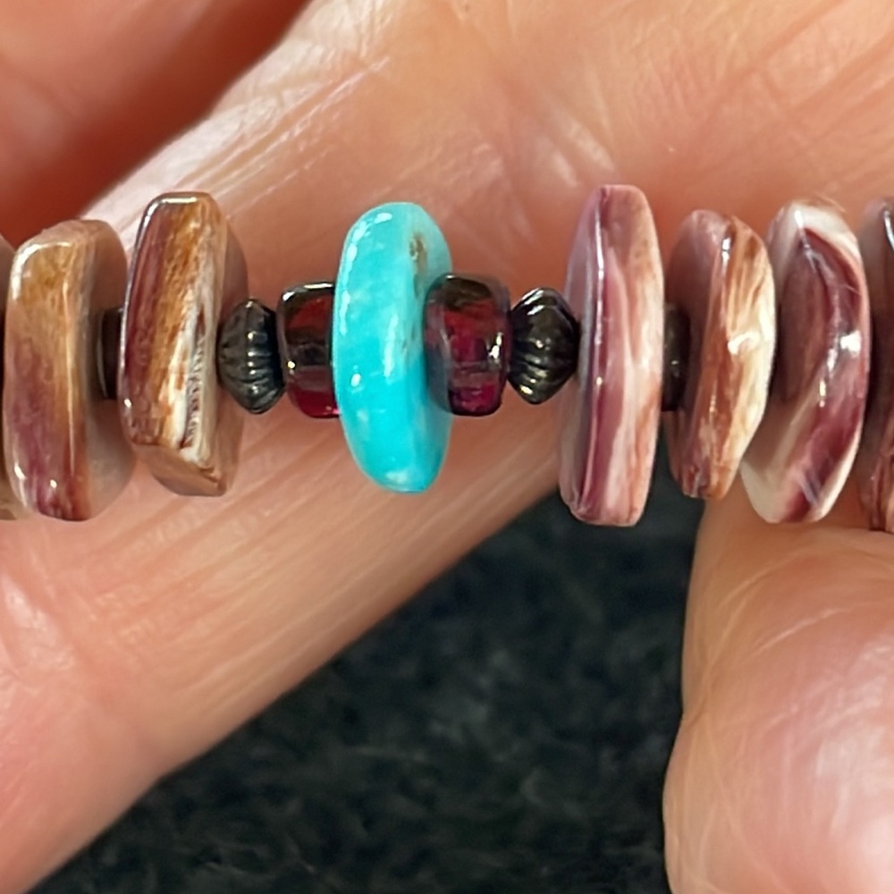 Turquoise & Shell Necklace - Picture 4 of 6
